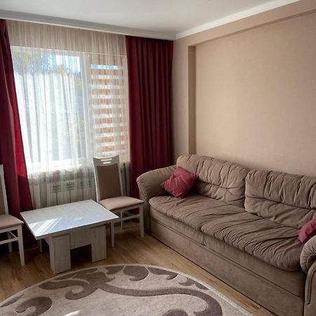 Studio apartment Izmaïl Esterno foto